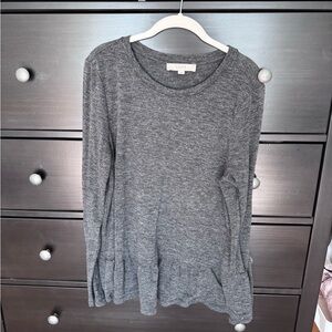 LOFT Women's Gray Peplum Top